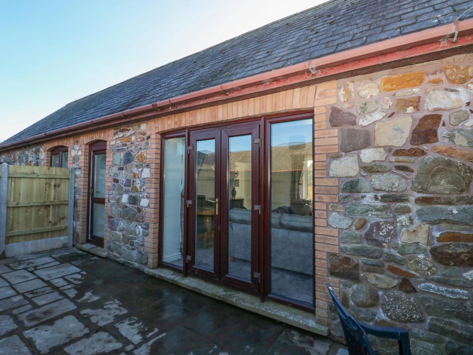 The Old Well Bungalow - Ty Mawr Farm Cardiff Buitenkant foto
